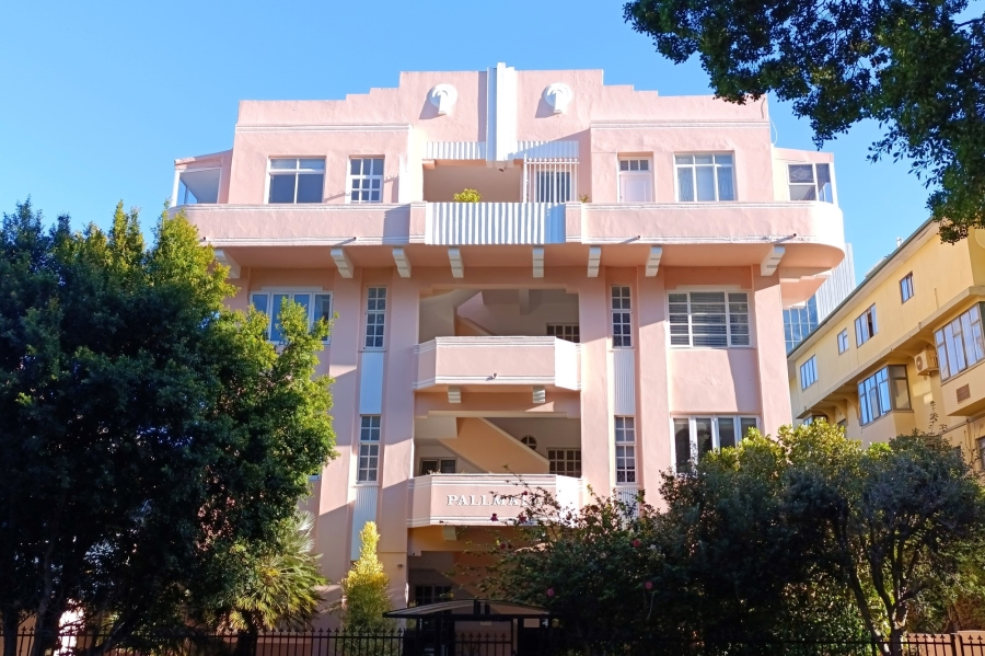1 Bedroom Property for Sale in Sea Point Western Cape